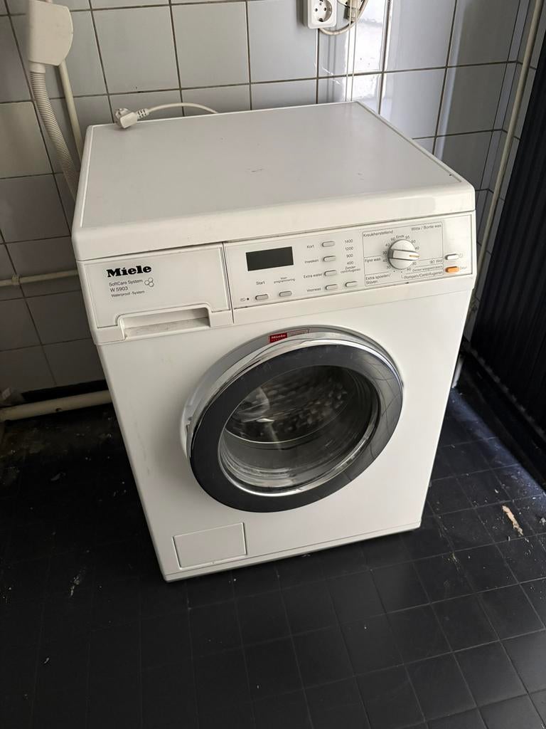 Miele wasmachine - zie omschrijving, Witgoed en Apparatuur, Wasmachines, Ophalen, Zo goed als nieuw, 1200 tot 1600 toeren, 85 tot 90 cm