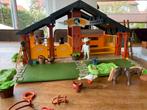 Uitgebreide set playmobil manege paarden, Ophalen of Verzenden, Zo goed als nieuw