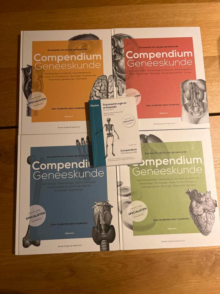 Compendium Geneeskunde (5e druk) + Pocket Traumachirurgie, Boeken, Studieboeken en Cursussen, Zo goed als nieuw, WO, Beta, Ophalen of Verzenden