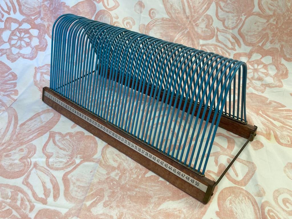 Vintage platenrek voor 50 grammofoon plaatjes, Ophalen of Verzenden, Zo goed als nieuw