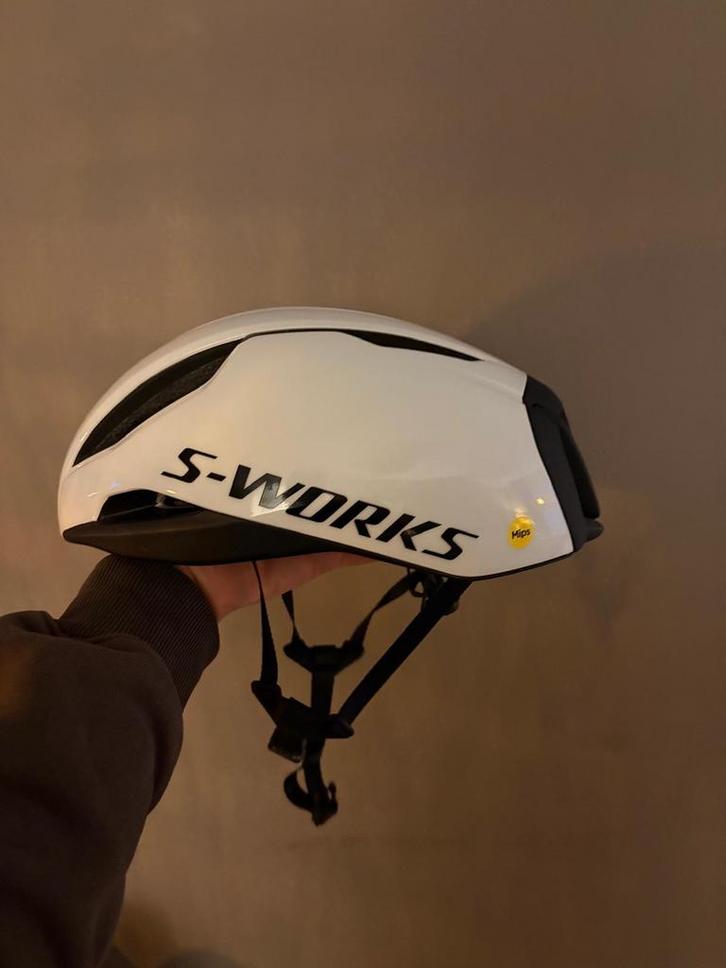 S-works Specialized Evade 3 Helm large - Zo goed als nieuw, Fietsen en Brommers, Fietsaccessoires | Fietshelmen, Zo goed als nieuw