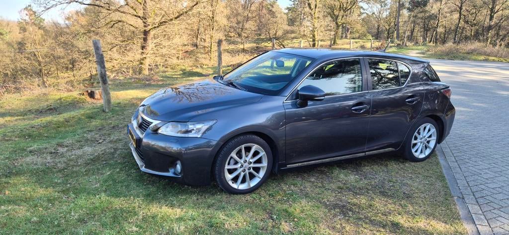 Donkergrijze hybride Lexus CT 200h 1.8, Auto's, Lexus, Euro 5, 136 pk, Zwart, 4 cilinders