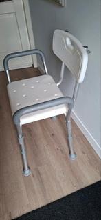 Douchestoel op hoogte verstelbaar. Nooit gebruikt, Ophalen