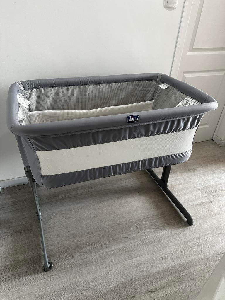 Chicco Next2Me Wiege/Co-sleeper - Grijs, Ophalen, Zo goed als nieuw, Wieg