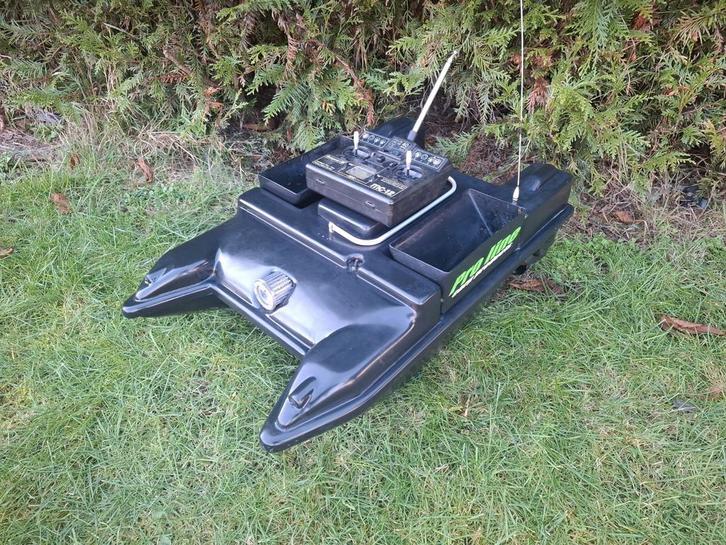 Voerboot proline met 1 jaar garantie, Watersport en Boten, Hengelsport | Karpervissen, Overige typen, Ophalen of Verzenden