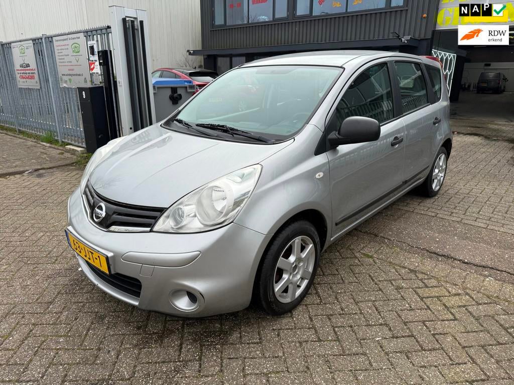 Nissan Note 1.4 Visia, Voorwielaandrijving, Stof, Gebruikt, Zwart
