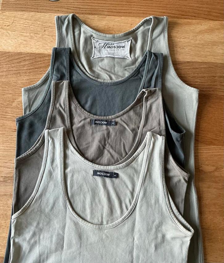 Moscow tops Maat S, Kleding | Dames, Tops, Zo goed als nieuw, Maat 36 (S), Overige kleuren, Zonder mouw, Ophalen of Verzenden