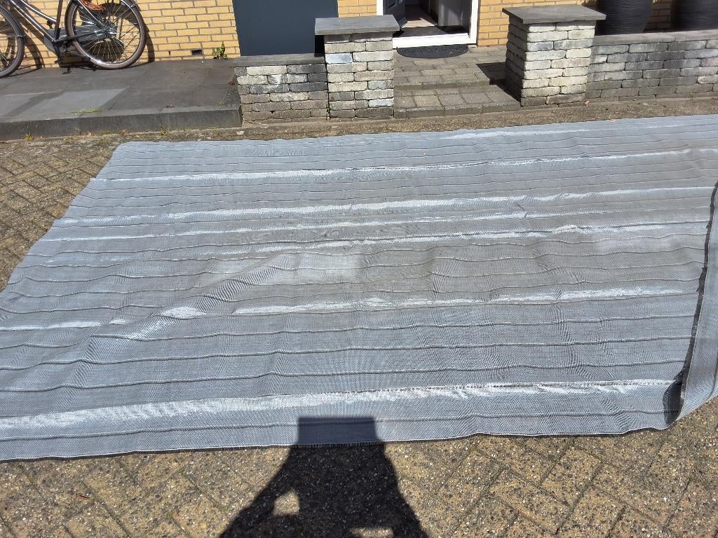 Camping kleed, Ophalen, Zo goed als nieuw