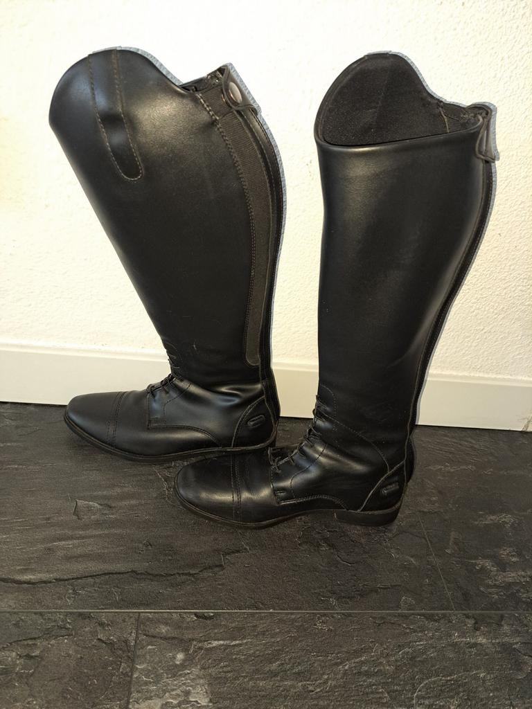 Kleding voor paard wedstrijd of spullen voor paard rijden, Ophalen of Verzenden, Zo goed als nieuw