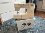 Dorina type 740 naaimachine met bak naai benodigdheden, Hobby en Vrije tijd, Naaimachines en Toebehoren, Ophalen, Gebruikt, Naaimachine