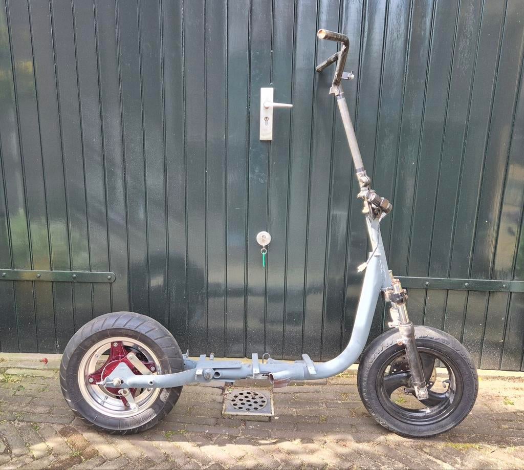 Project zelfbouw e step of met benzinemotor, Ophalen, Gebruikt, Gewone step, Onbekend