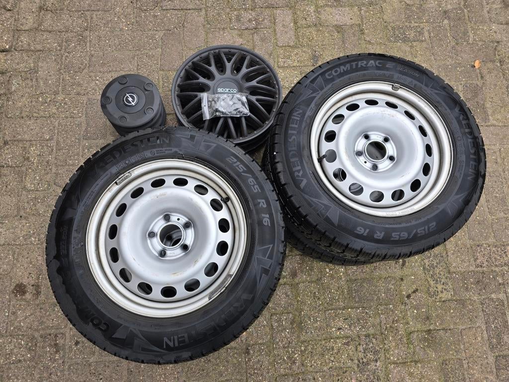 Stalen velgen vivaro c 215/65R16 Vredestein allseason banden, Ophalen, Gebruikt, Citroën