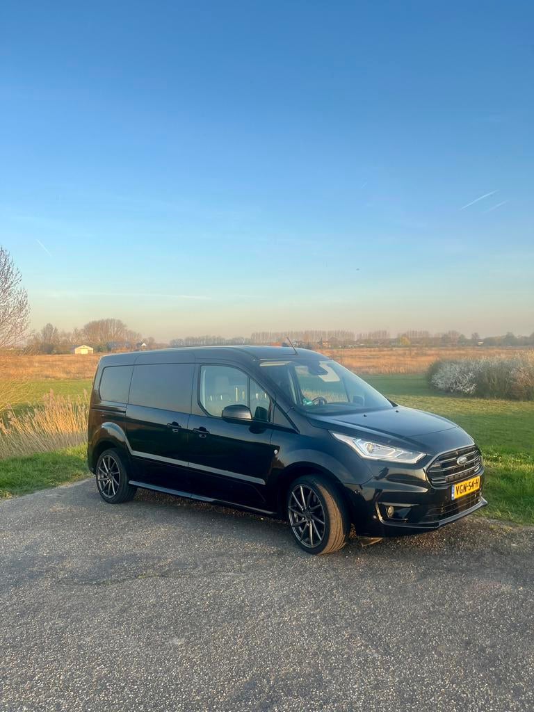 Ford Transit Connect L2 (2020) – 89.000 km - APK 2028, Voorwielaandrijving, Stof, 1459 kg, Zwart