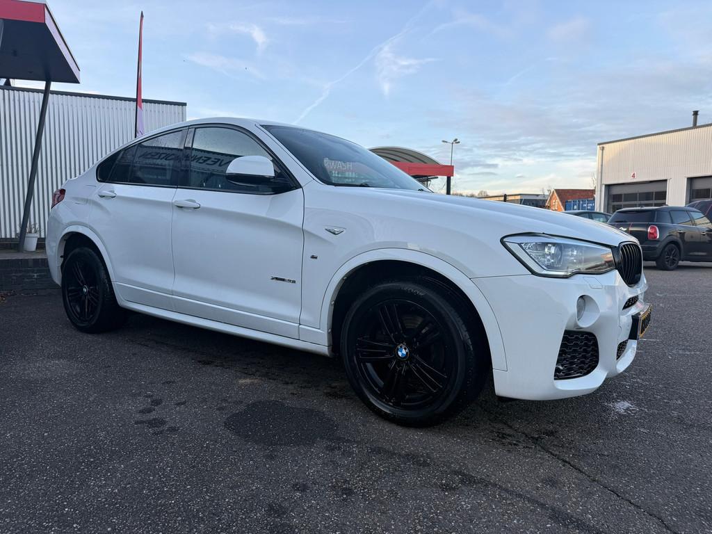 BMW X4 XDrive20i M-sport High Executive|Rijklaar prijs|Navi|, Automaat, Gebruikt, 4 cilinders, 2000 kg