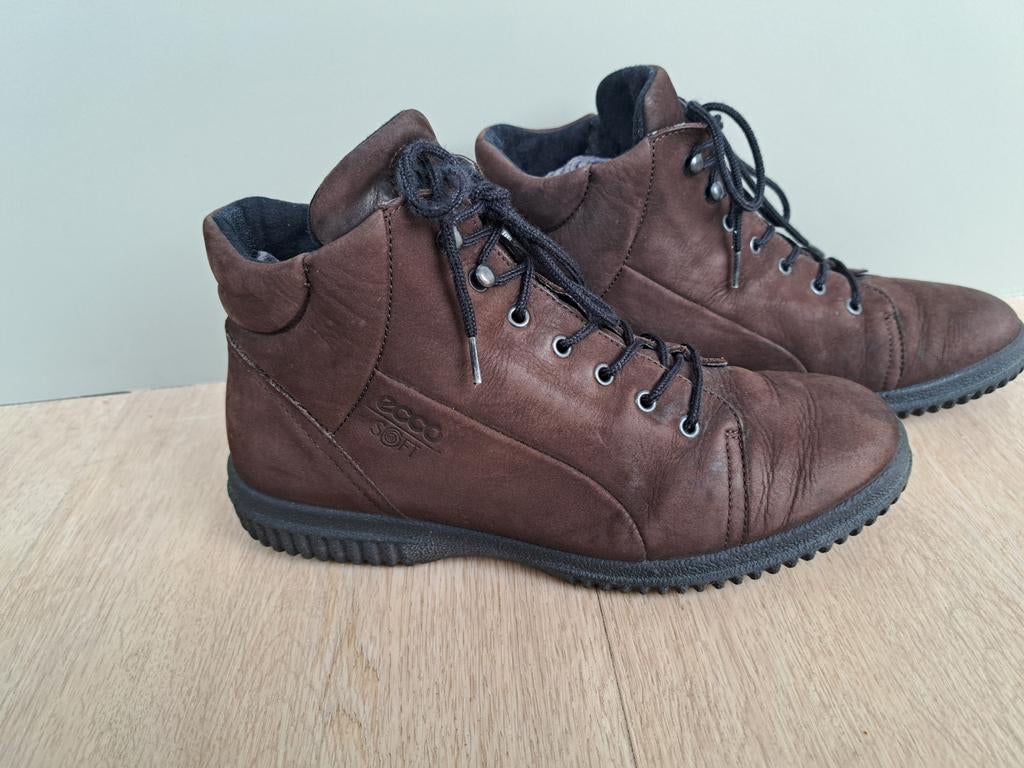 Ecco soft damesschoenen maat 39, Kleding | Dames, Schoenen, Ophalen of Verzenden, Zo goed als nieuw, Bruin, Sneakers of Gympen