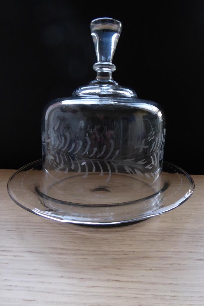 Grote antieke kristallen (kaas)stolp met geslepen decoratie, Ophalen of Verzenden