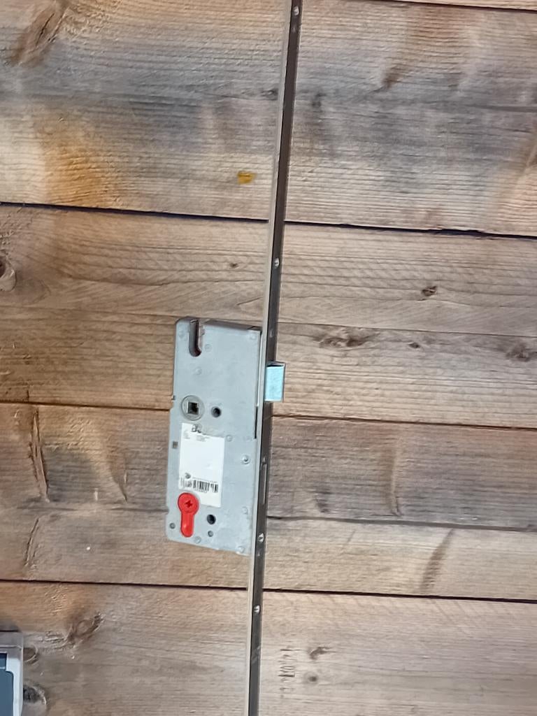 Buva 3 punt sluiting, Ophalen, Nieuw, Overige materialen, Slot