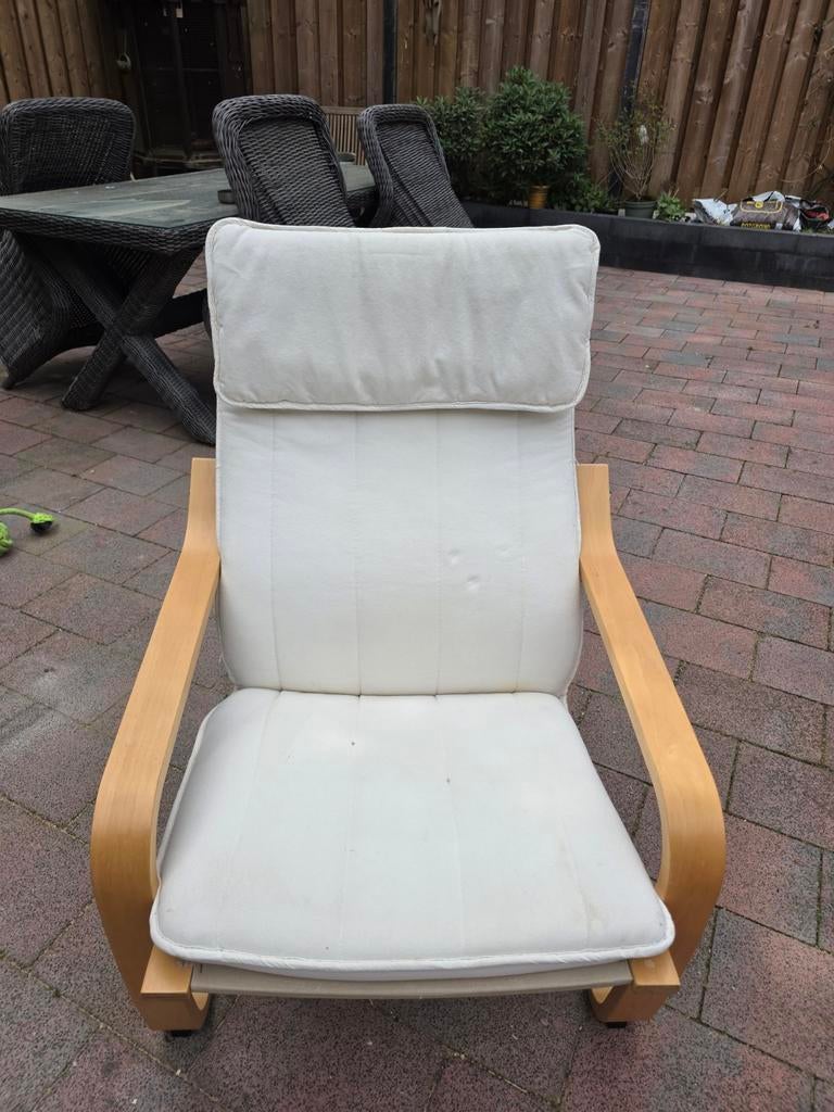 IKEA Poäng stoel met witte kussens, Gebruikt, Modern, Scandinavisch, Wit, Ophalen of Verzenden