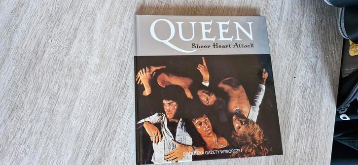 Queen- Sheer Heart Attack Cd + Boek Polish Gazeta Nr 4/24, Cd's en Dvd's, Cd's | Rock, Zo goed als nieuw, Poprock, Ophalen of Verzenden