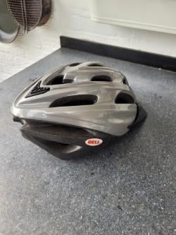 fietshelm , schoenen en broek, Fietsen en Brommers, Fietsen | Mountainbikes en ATB, Minder dan 45 cm, Ophalen of Verzenden, Zo goed als nieuw