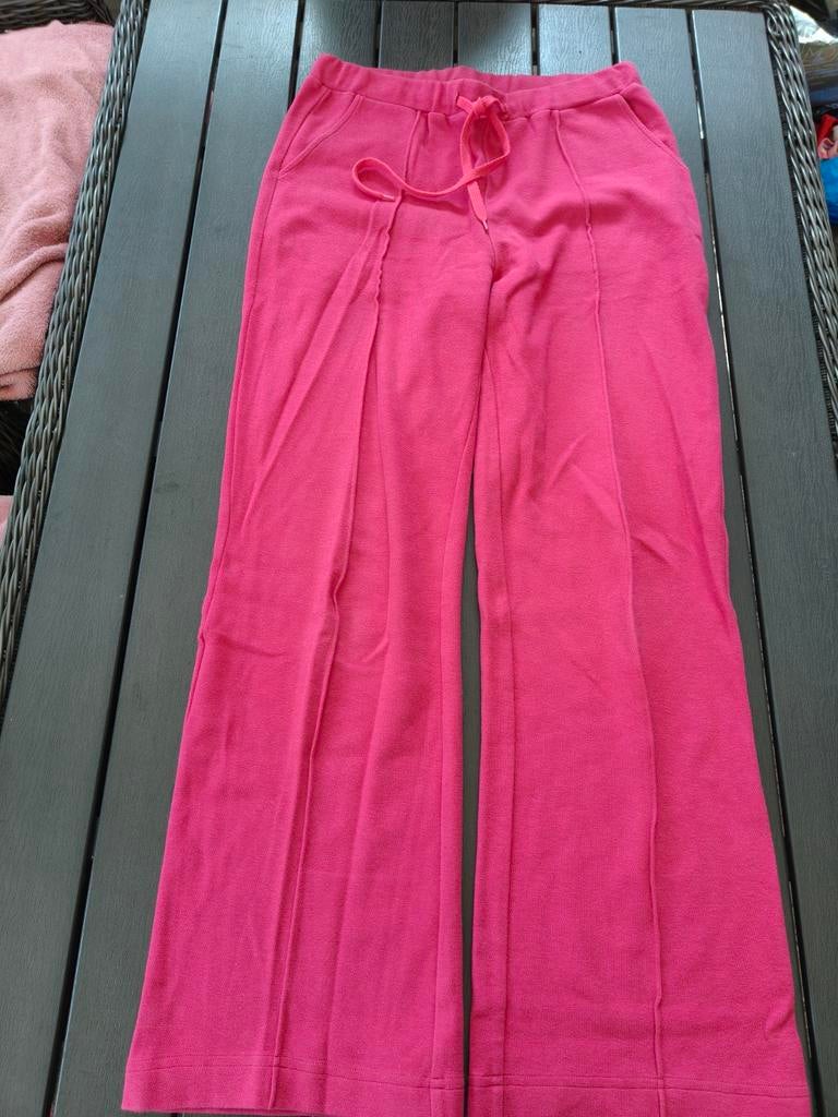 Broek met wijde pijpen maat L van het merk NED, Maat 42/44 (L), Ophalen of Verzenden, Zo goed als nieuw, NED