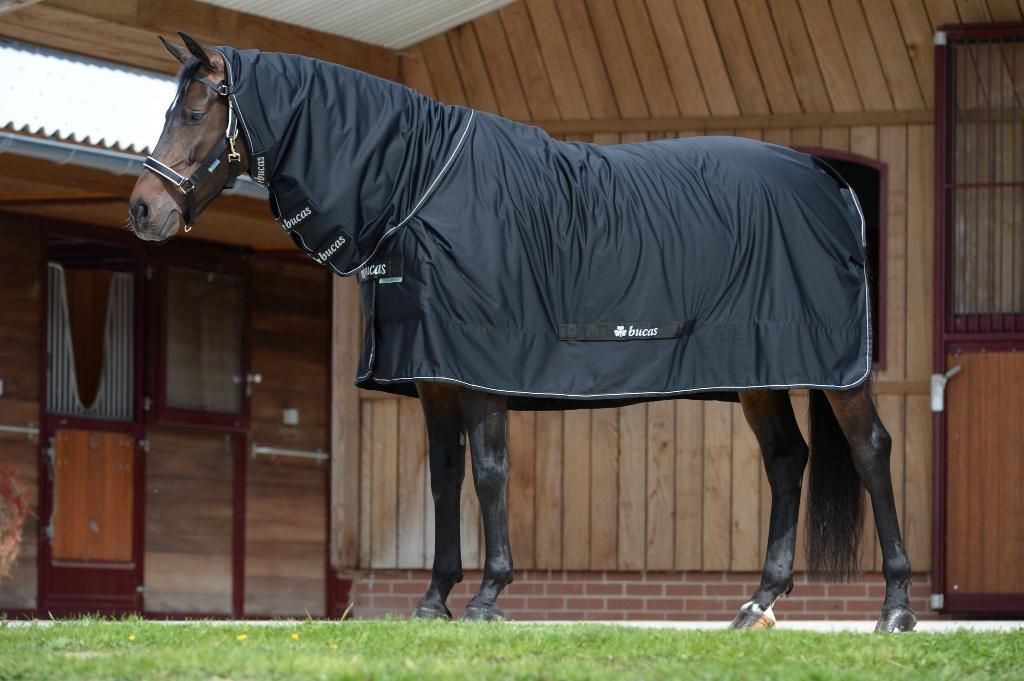 Gezocht: Bucas Shamrock Power Full Neck Black/Silver 205, Dieren en Toebehoren, Paarden en Pony's | Dekens en Dekjes, Ophalen of Verzenden