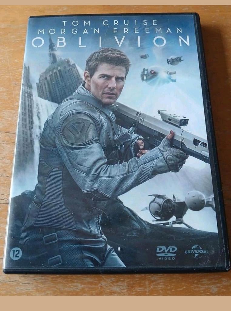 Oblivion, Ophalen of Verzenden, Zo goed als nieuw