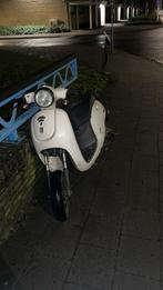 Scooter, Ophalen, Zo goed als nieuw, Benzine, Overige merken