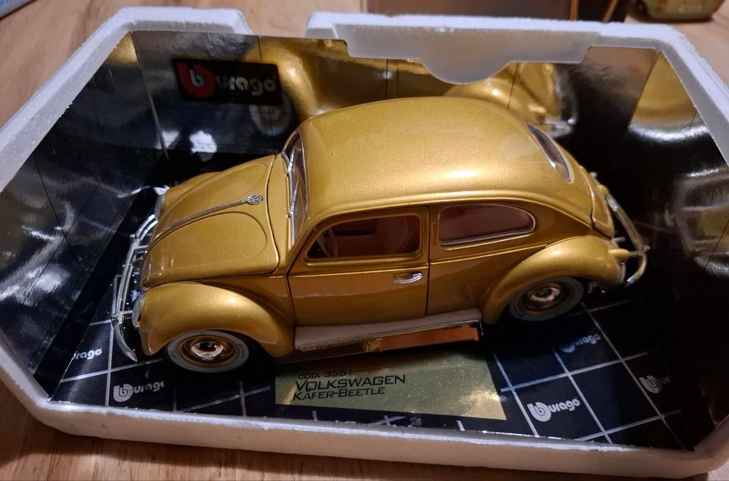 Prachtig model volkswagen kever ovaal 1/18 NWE, Ophalen of Verzenden, Zo goed als nieuw