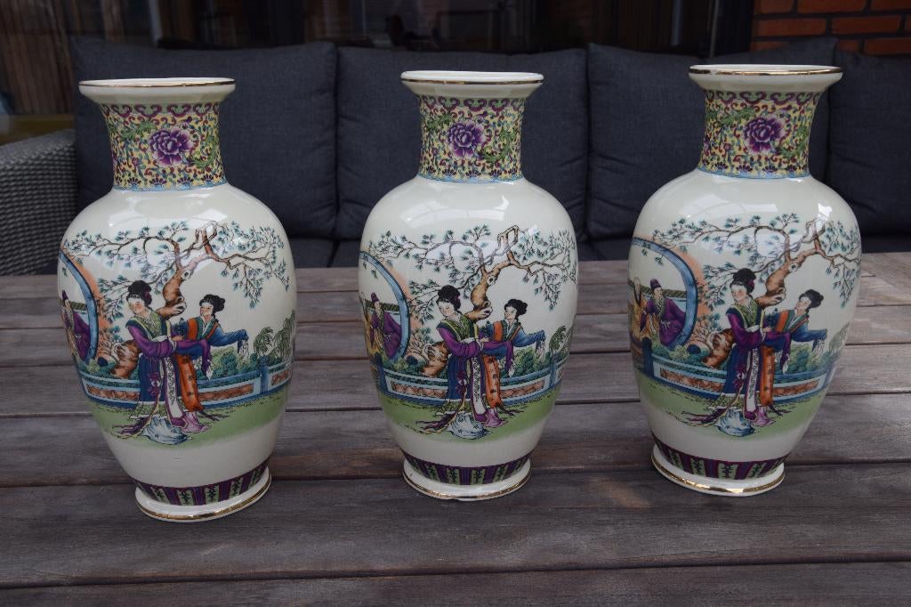 Set Chinese vazen & borden, Antiek en Kunst, Antiek | Vazen, Ophalen