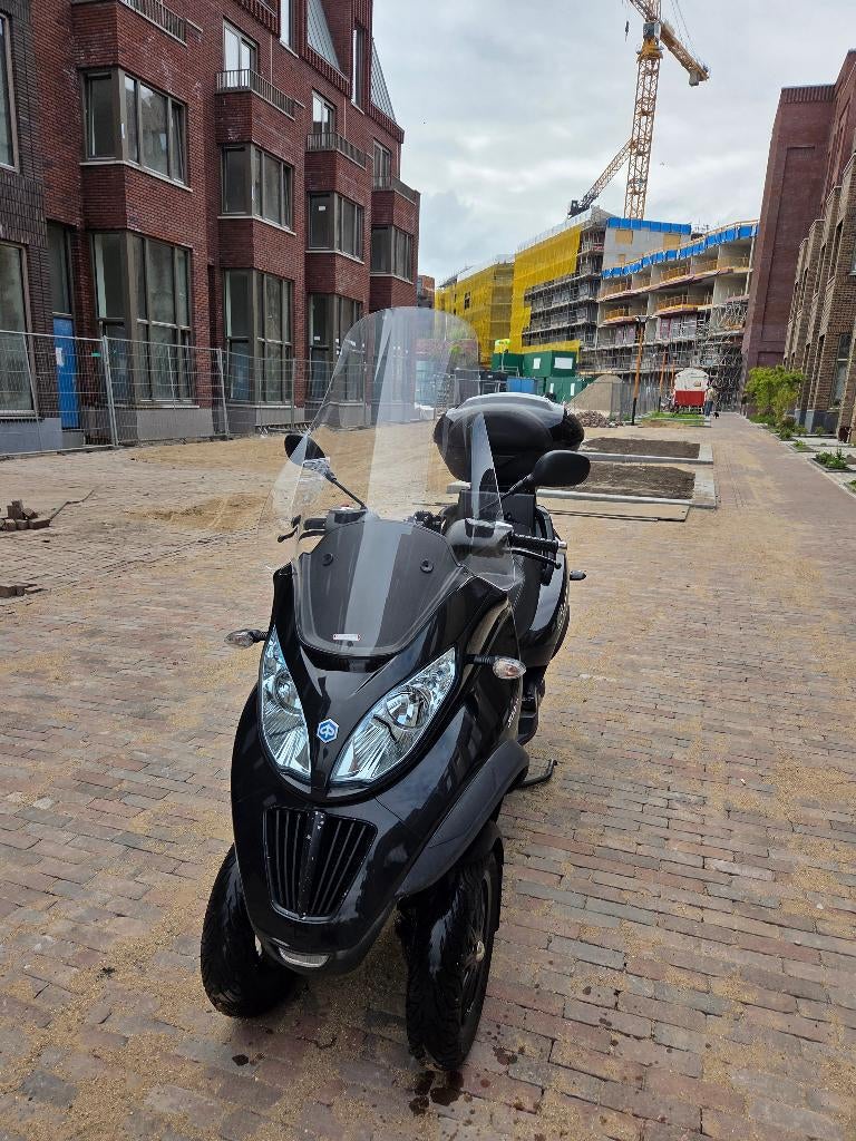 Piaggio MP3 300 | Bouwjaar 2011 | 19.272 km