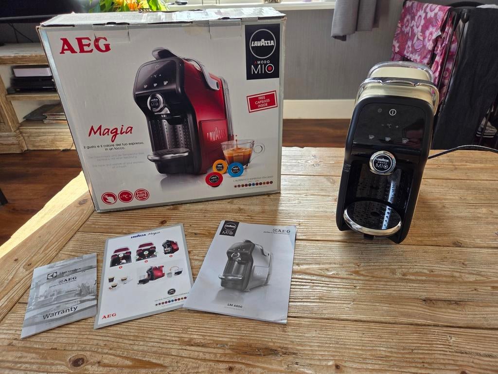 Lavazza Magia A Modo Mio Koffiemachine, Ophalen of Verzenden, 1 kopje, Koffiepads en cups, Afneembaar waterreservoir