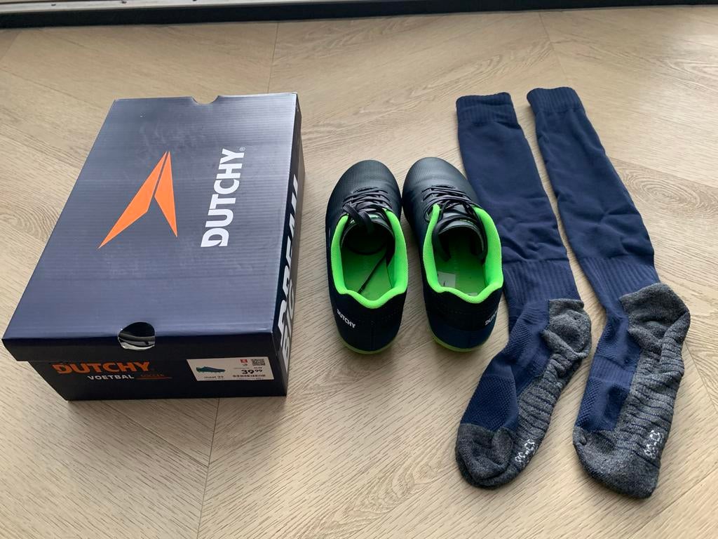 Dutchy voetbalschoenen maat 39 met voetbalsokken, Sport en Fitness, Voetbal, Maat XS of kleiner, Schoenen, Ophalen of Verzenden