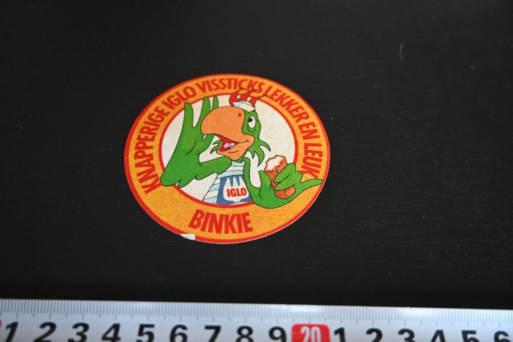 sticker IGLO Binkie Knapperige IGLO vissticks lekker en leuk, Verzamelen, Ophalen, Zo goed als nieuw