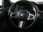 BMW 1 Serie 118i Executive M-Sport Trekhaak (bj 2021), Auto's, 136 pk, Gebruikt, Met garantie (alle), Leder en Stof