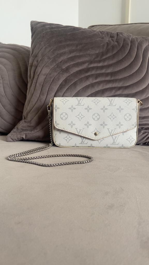 Louis Vuitton pochette (wit), Verzenden, Zo goed als nieuw, Wit