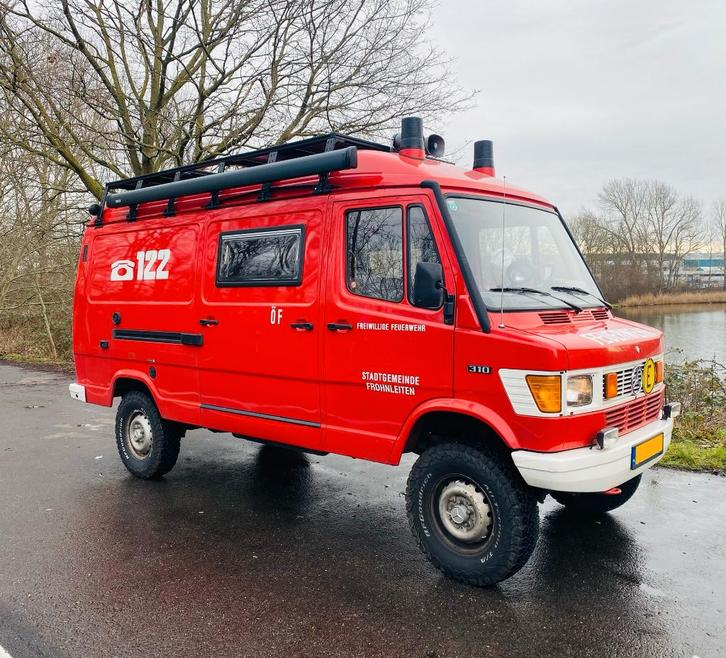 Brandweer Mercedes 310 4x4 '91, 38dkm - Expeditie Camper, Caravans en Kamperen, Campers, Particulier, tot en met 2, Buscamper of Camperbus