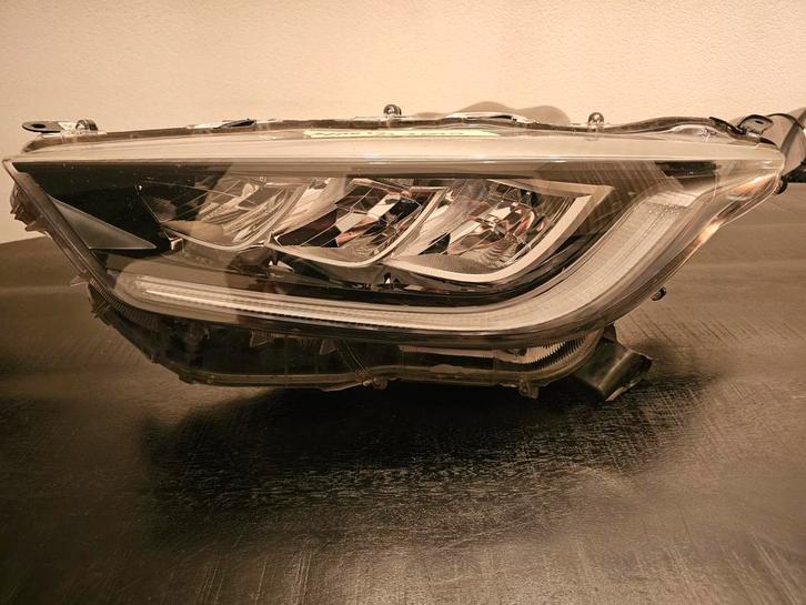 Originele linker koplamp Toyota Yaris 2022 Full LED, Auto-onderdelen, Verlichting, Toyota, Gebruikt, Ophalen of Verzenden