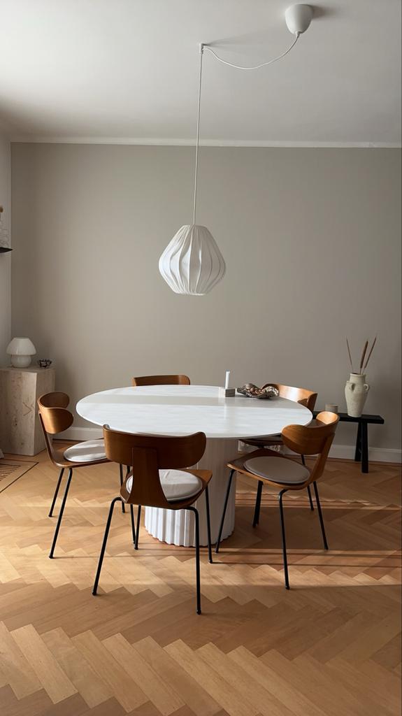 HKLiving Pillar Eettafel Wit - Stijlvol & Modern, Huis en Inrichting, Tafels | Eettafels, Ophalen, Overige materialen, Gebruikt