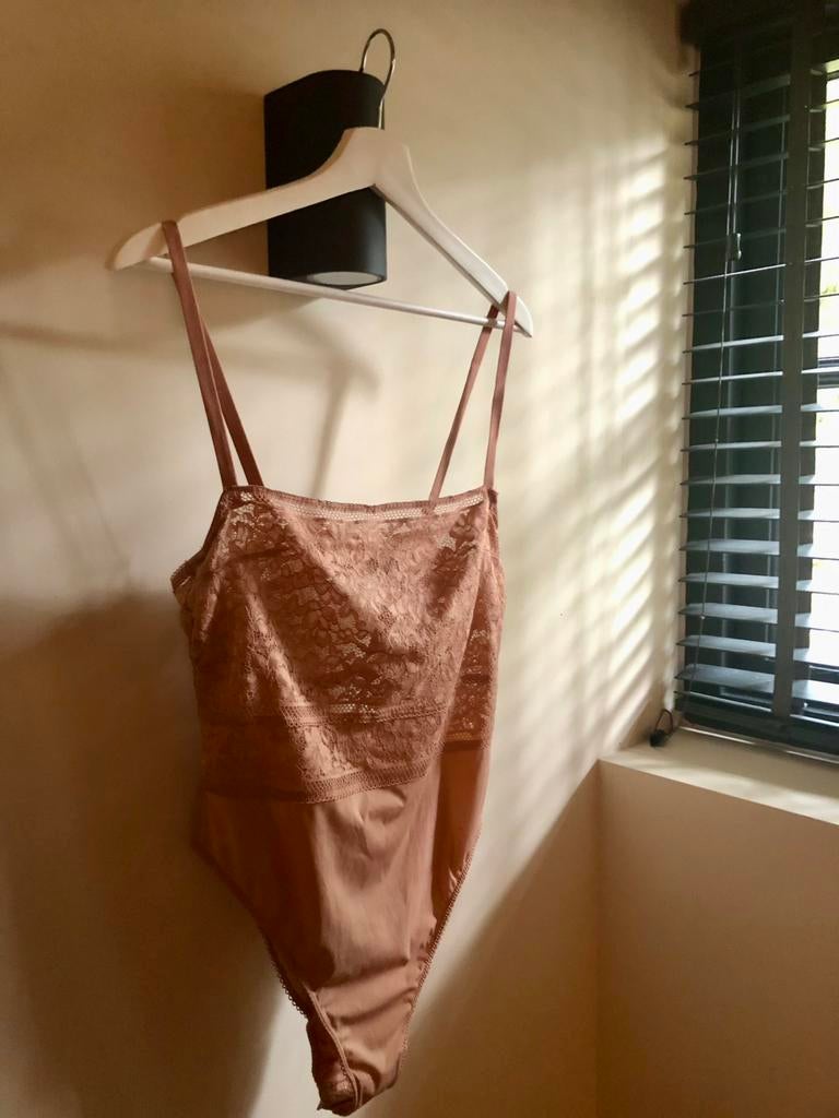 Wolford Body L ~ C / Nieuwstaat!, Ophalen of Verzenden, Overige kleuren, Body of Korset