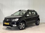 Dacia Sandero 0.9 TCe SL Stepway|CRUISE CONTROL|NAVIGATIE, Voorwielaandrijving, Euro 6, Met garantie (alle), Zwart