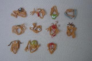 geen ferrero - tombola - zie tekst -              - 19032026, Verzamelen, Verrassingseieren, Zo goed als nieuw, Overige typen