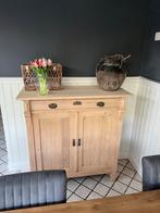 Mooie gerestaureerde grenen meidenkast, Antiek en Kunst, Ophalen