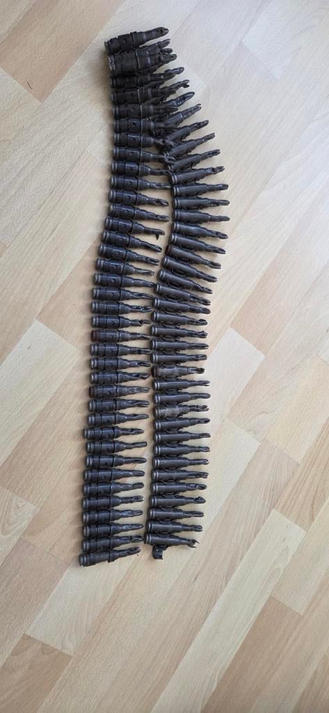 Munitieband en hulzen, Verzamelen, Militaria | Algemeen, Ophalen of Verzenden, Overige soorten, Overige gebieden, Hulzen of Bodemvondsten