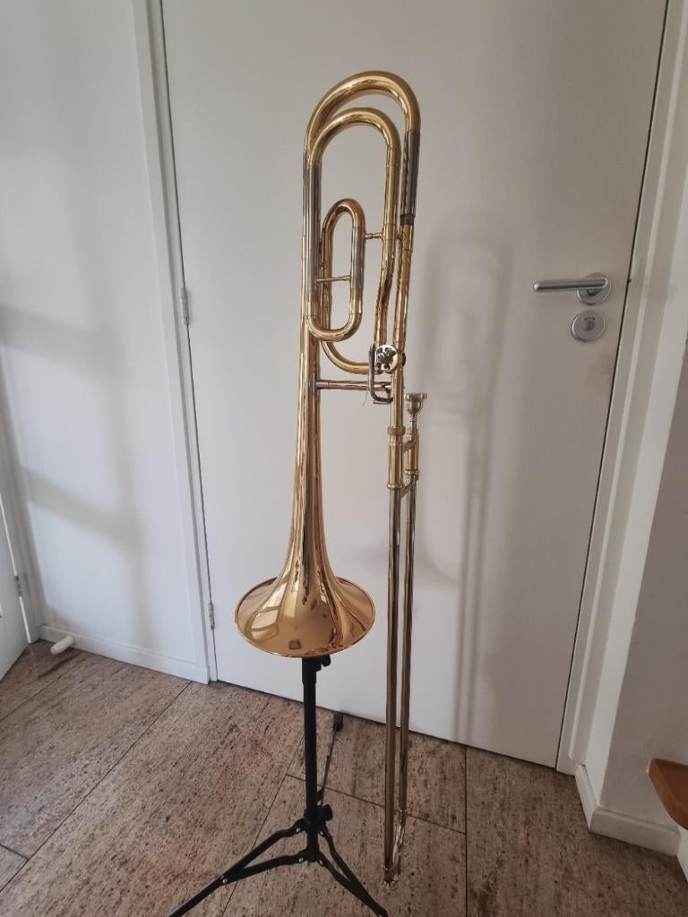 Yamaha YSL446G tenortrombone - zo goed als nieuw, Muziek en Instrumenten, Blaasinstrumenten | Trombones, Ophalen, Zo goed als nieuw