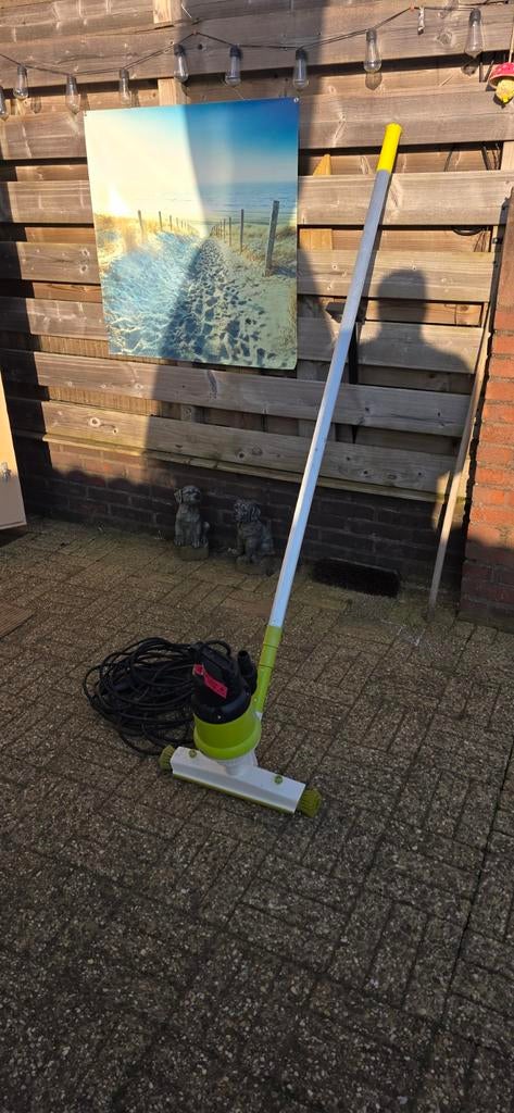 Zwembadstofzuiger werkt prima, kan nog jaren mee!, Ophalen, Gebruikt