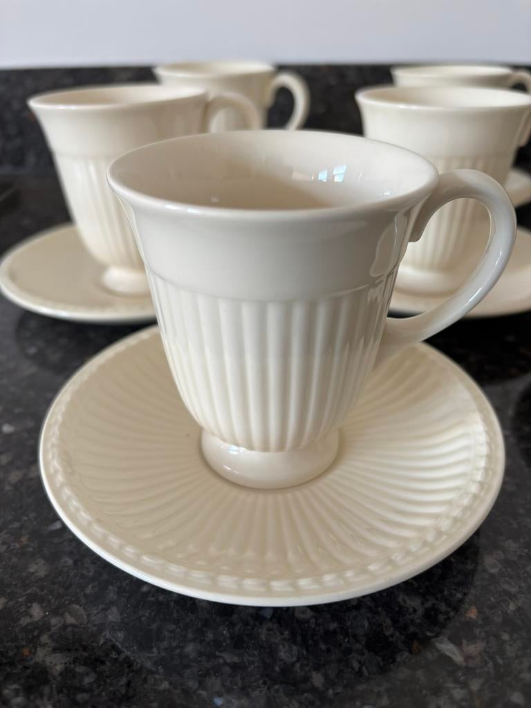 Wedgwood Edme - 6 kop en schotels, Ophalen, Zo goed als nieuw, Wedgwood, Kop(pen) en/of Schotel(s)