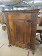 Oer 11775 ANTIEK 18e eeuws eiken spindje met ijzerbeslag, Ophalen