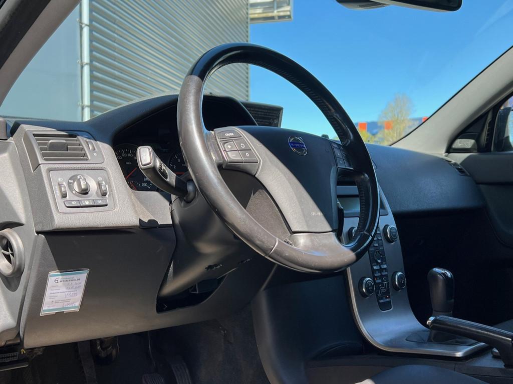 Volvo V50 BWJ 2010 | 1.8I 126PK Sport | TREKHAAK | NAVI | 17, Auto's, Voorwielaandrijving, Stof, Gebruikt, Zwart