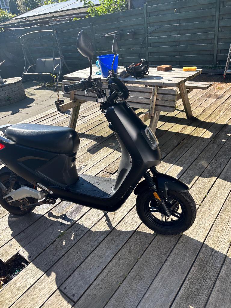 Eva scooter 2022, Gebruikt, Elektrisch, Ophalen, Overige merken